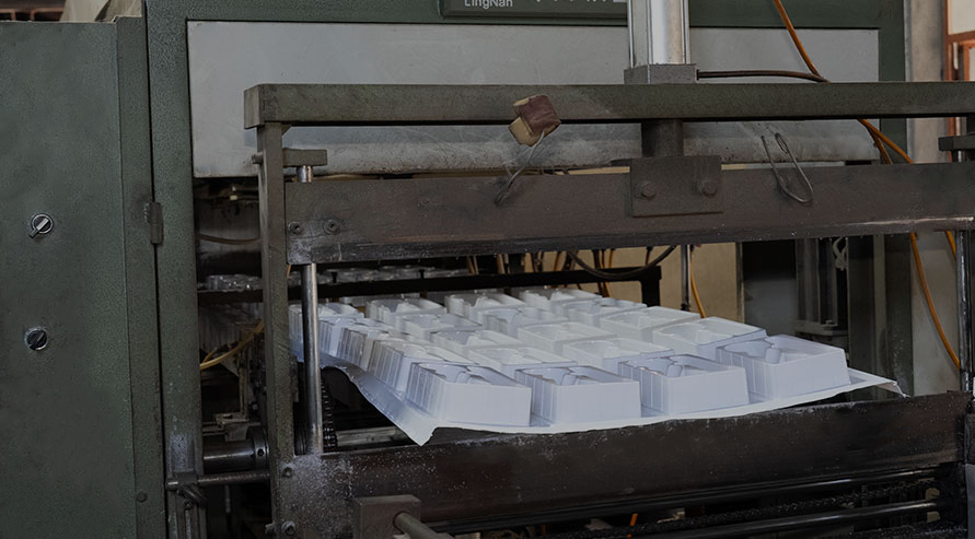 Yuyao Simen Qiteng Blister Factory